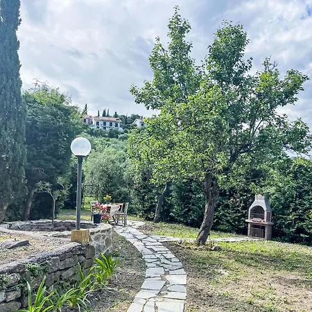 La Casa Di Bibi By Interhome * Costarainera